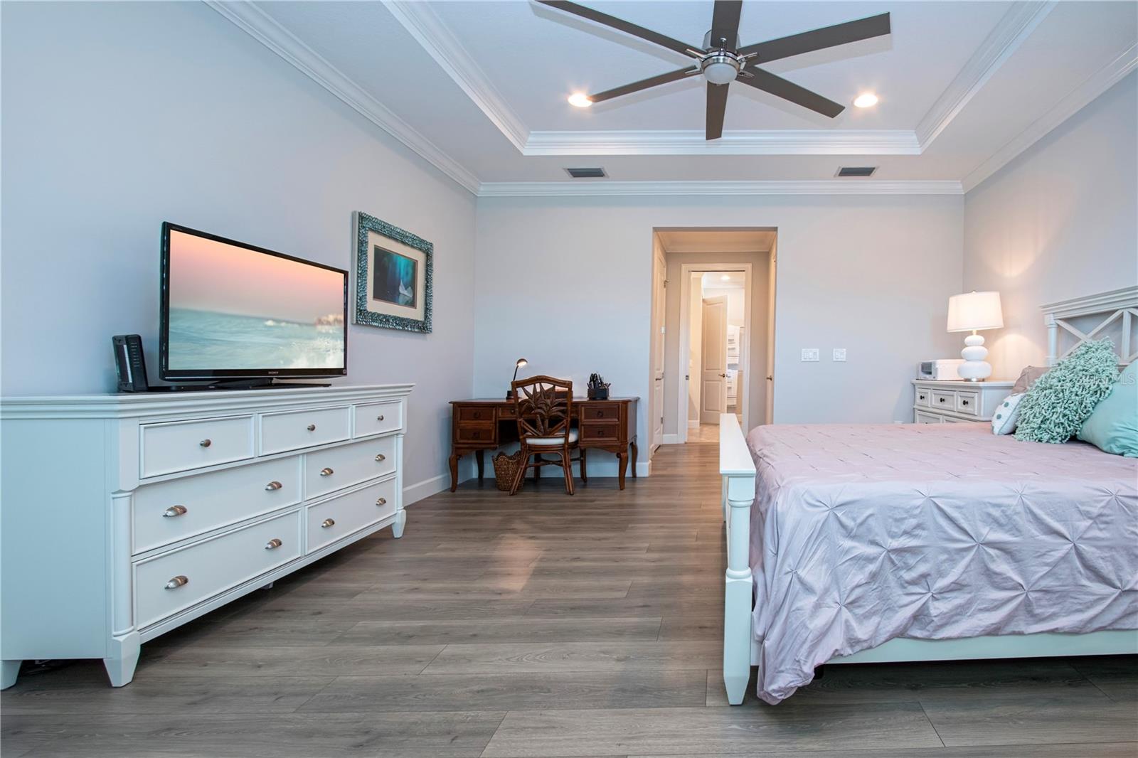 Image 62 of 100 For 7732 Sandhill Lake Drive