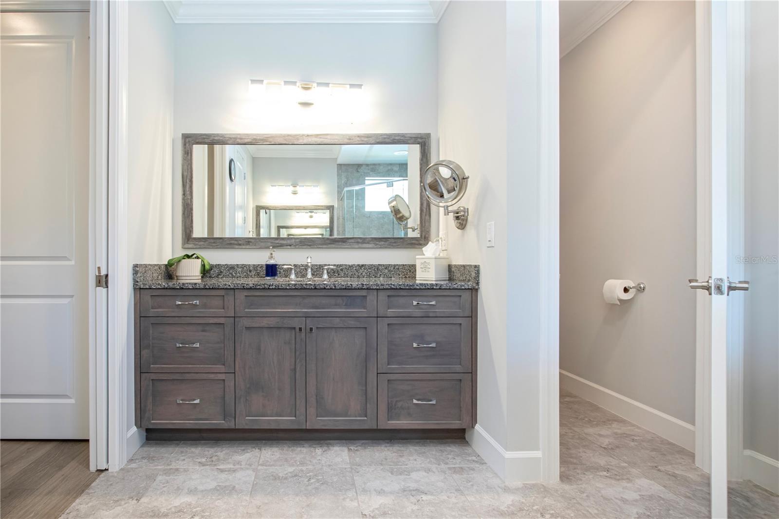 Image 72 of 100 For 7732 Sandhill Lake Drive