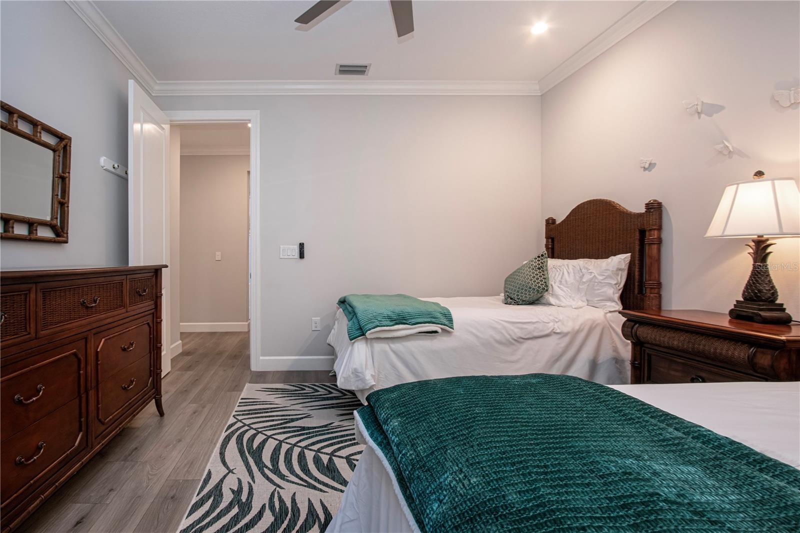 Image 75 of 100 For 7732 Sandhill Lake Drive