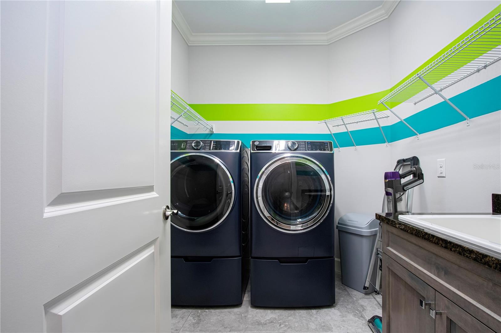 Image 81 of 100 For 7732 Sandhill Lake Drive