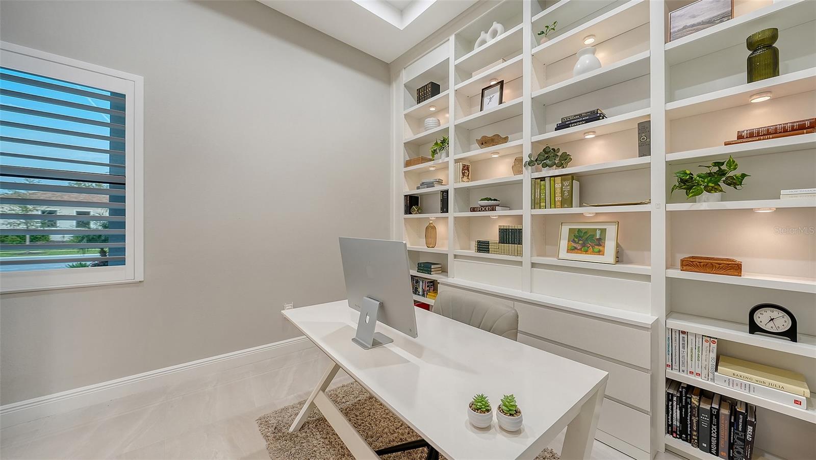 Image 5 of 32 For 9104 Bernini Place