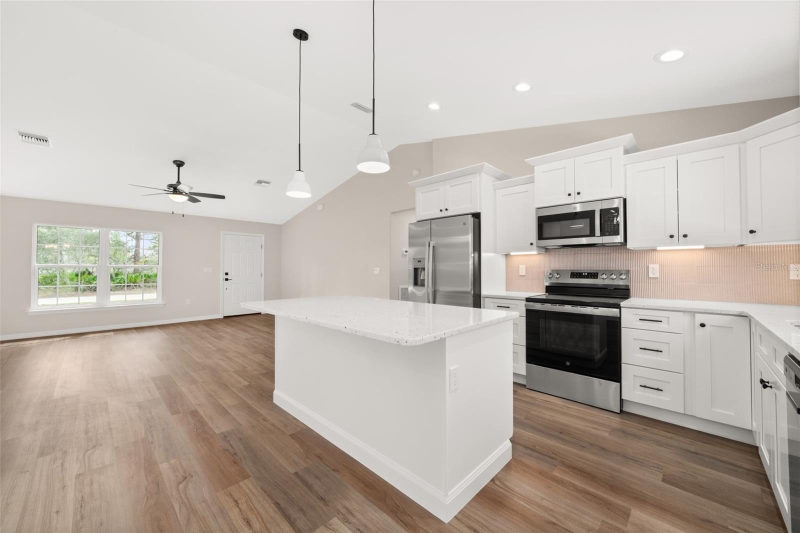 Image 3 of 20 For 4206 Jaguar Drive