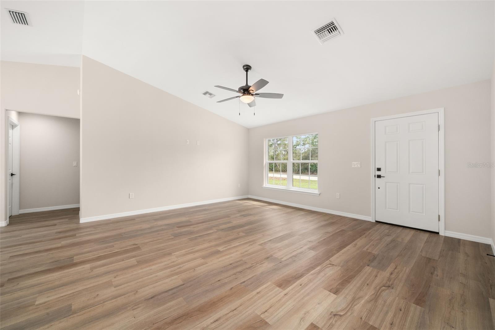 Image 9 of 20 For 4206 Jaguar Drive