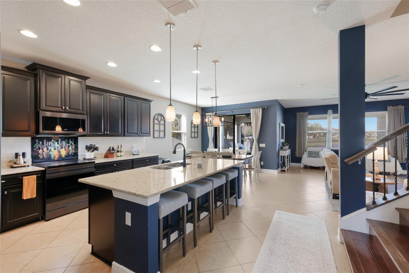 Image 11 of 90 For 11435 Leland Groves Drive