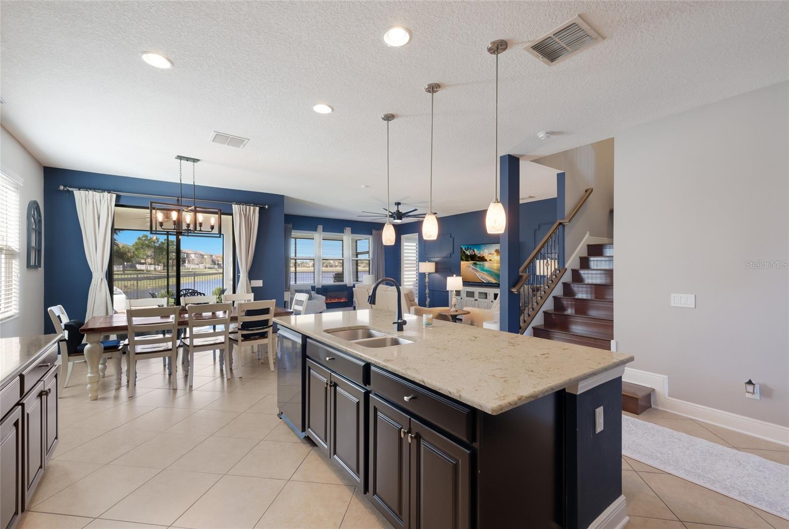 Image 14 of 90 For 11435 Leland Groves Drive