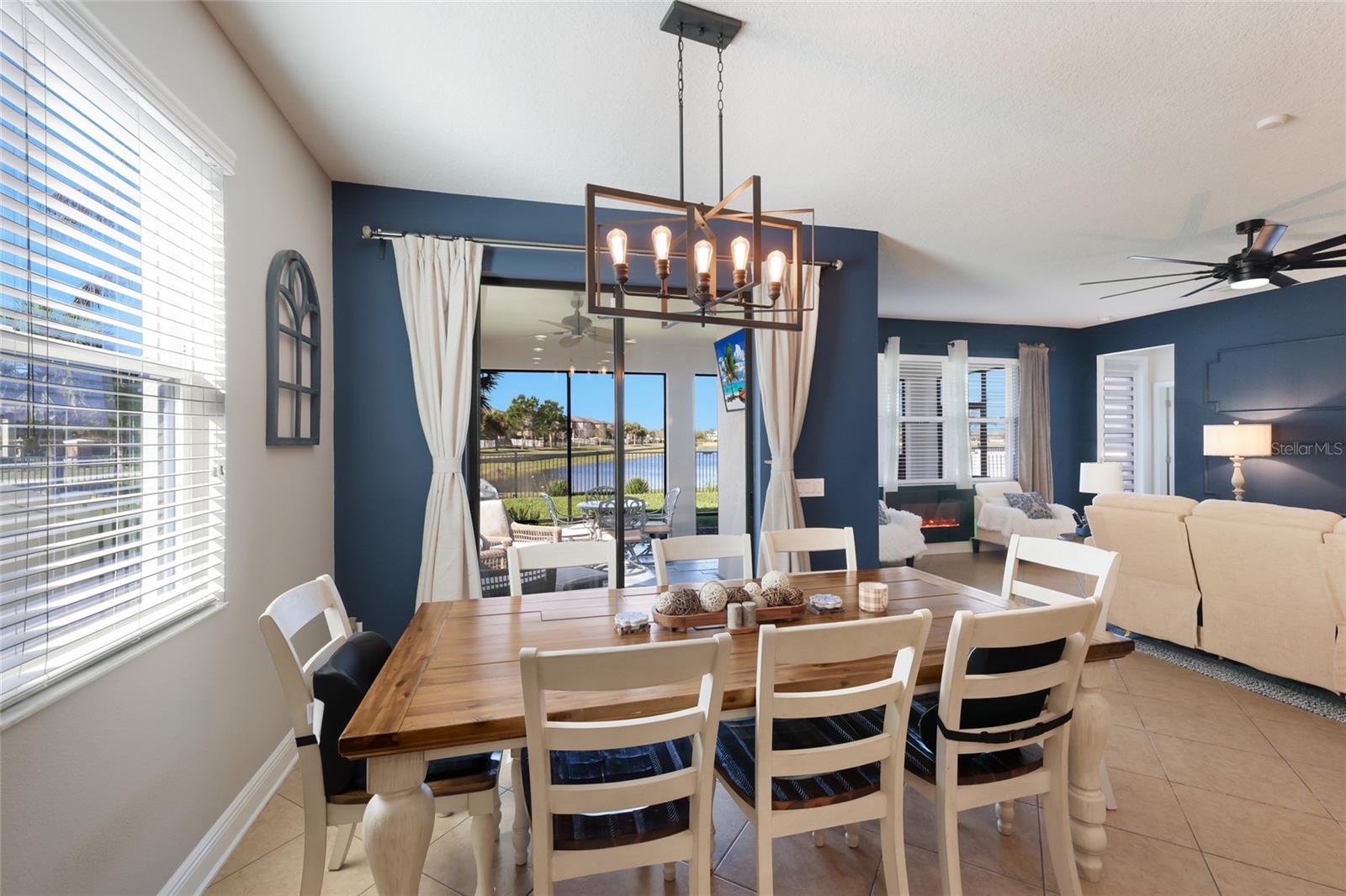 Image 17 of 90 For 11435 Leland Groves Drive