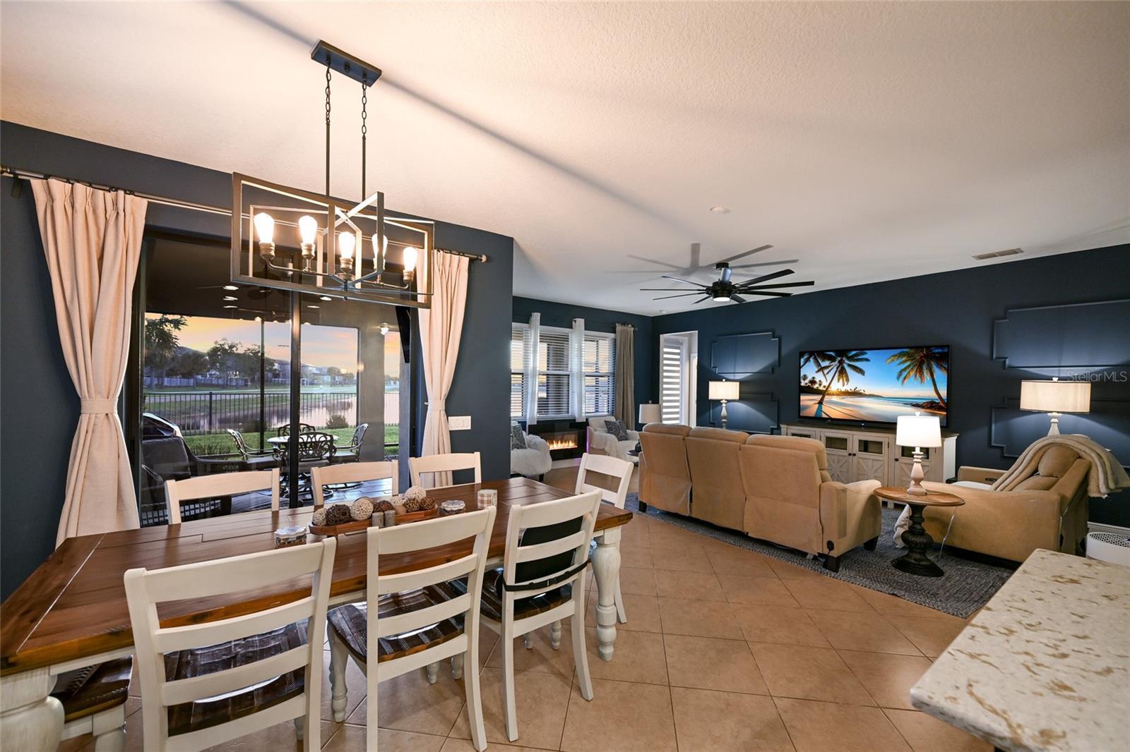 Image 18 of 90 For 11435 Leland Groves Drive