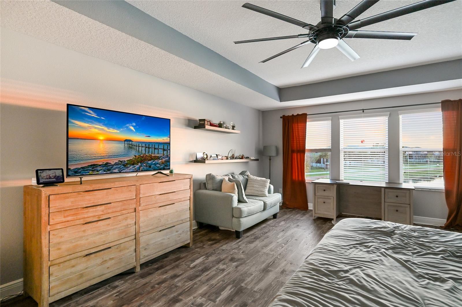 Image 37 of 90 For 11435 Leland Groves Drive