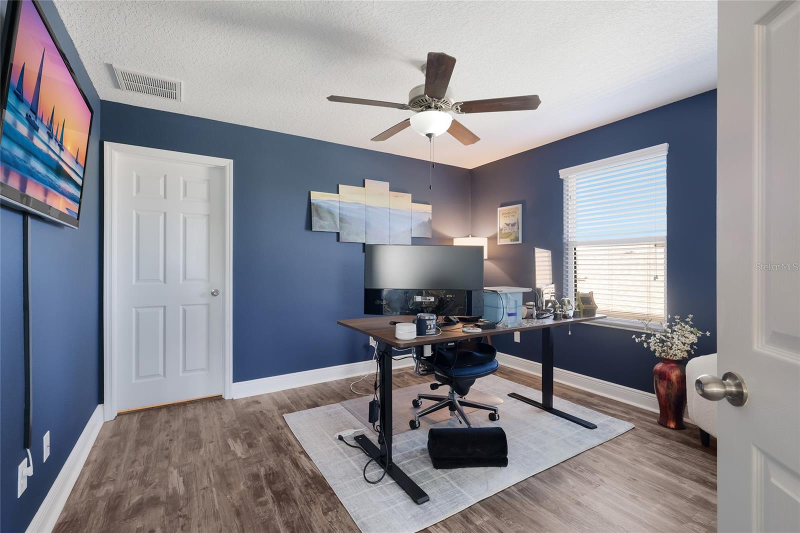 Image 43 of 90 For 11435 Leland Groves Drive