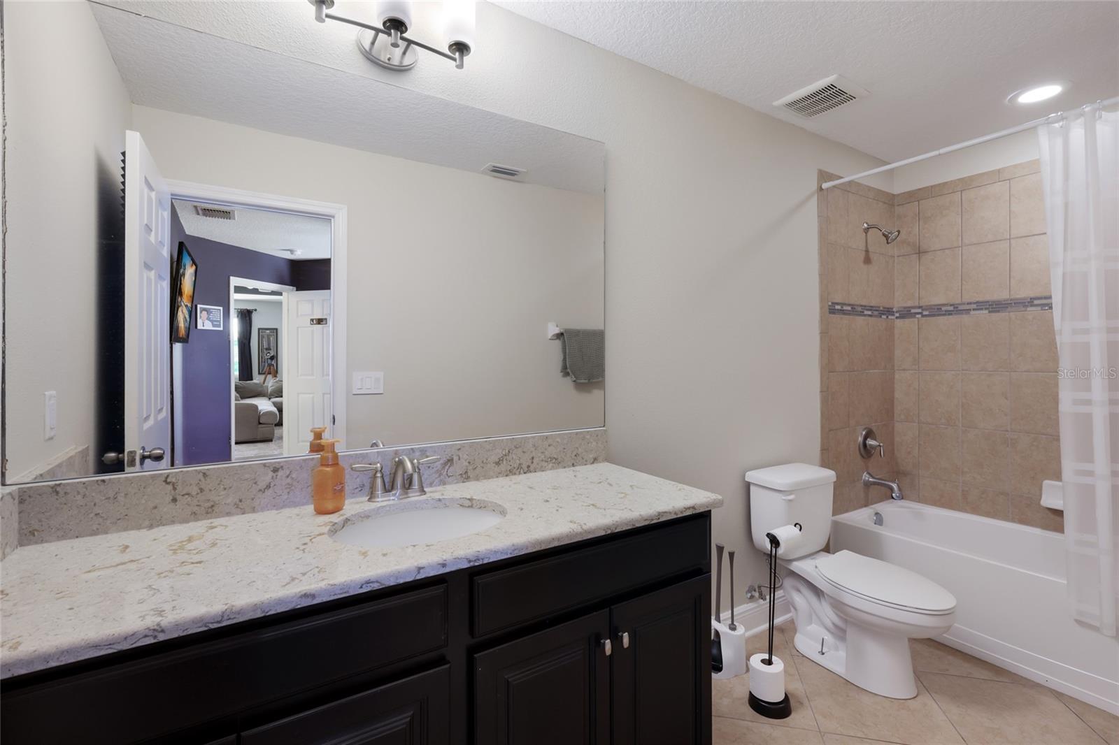 Image 44 of 90 For 11435 Leland Groves Drive