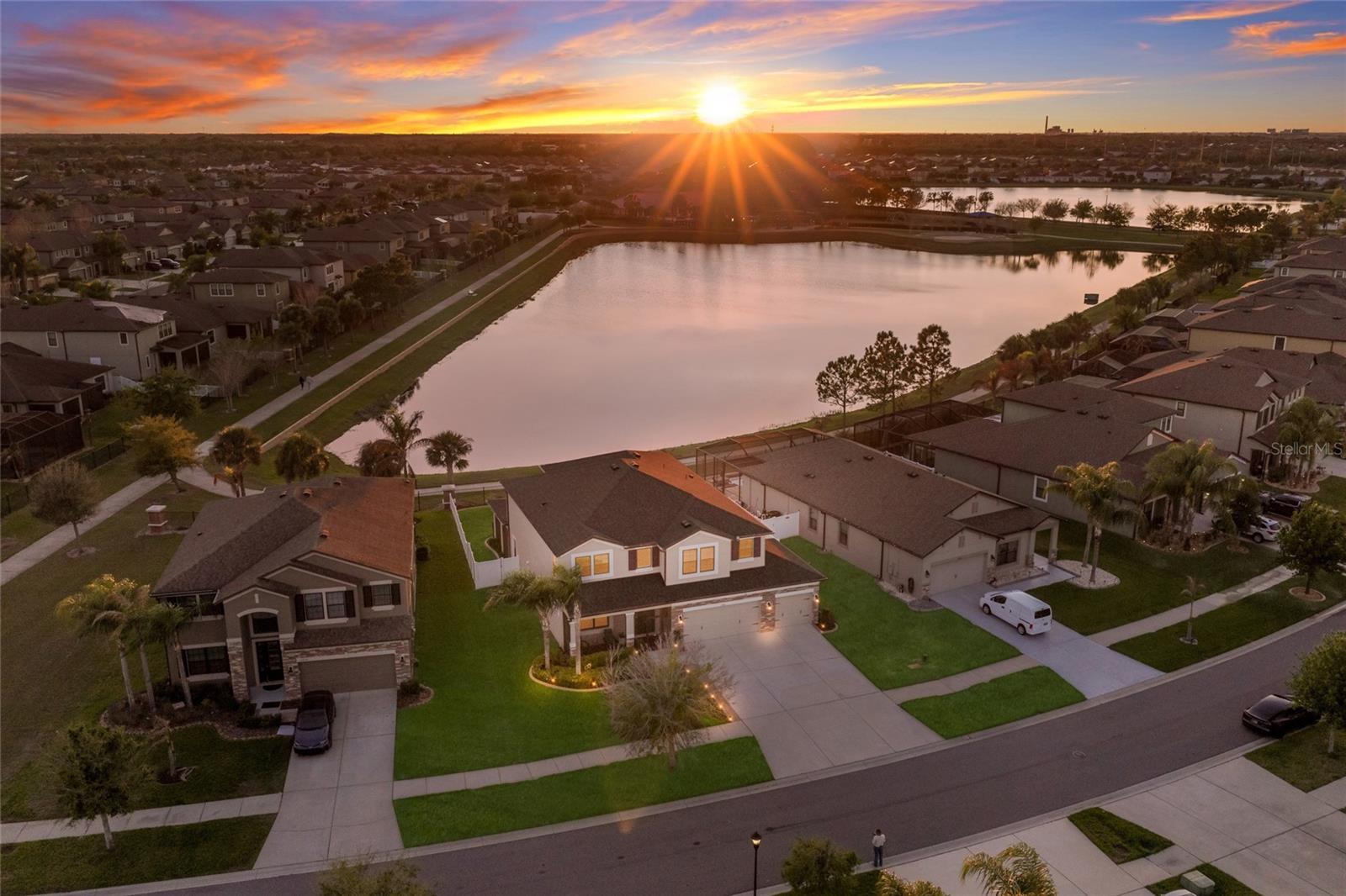 Image 67 of 90 For 11435 Leland Groves Drive