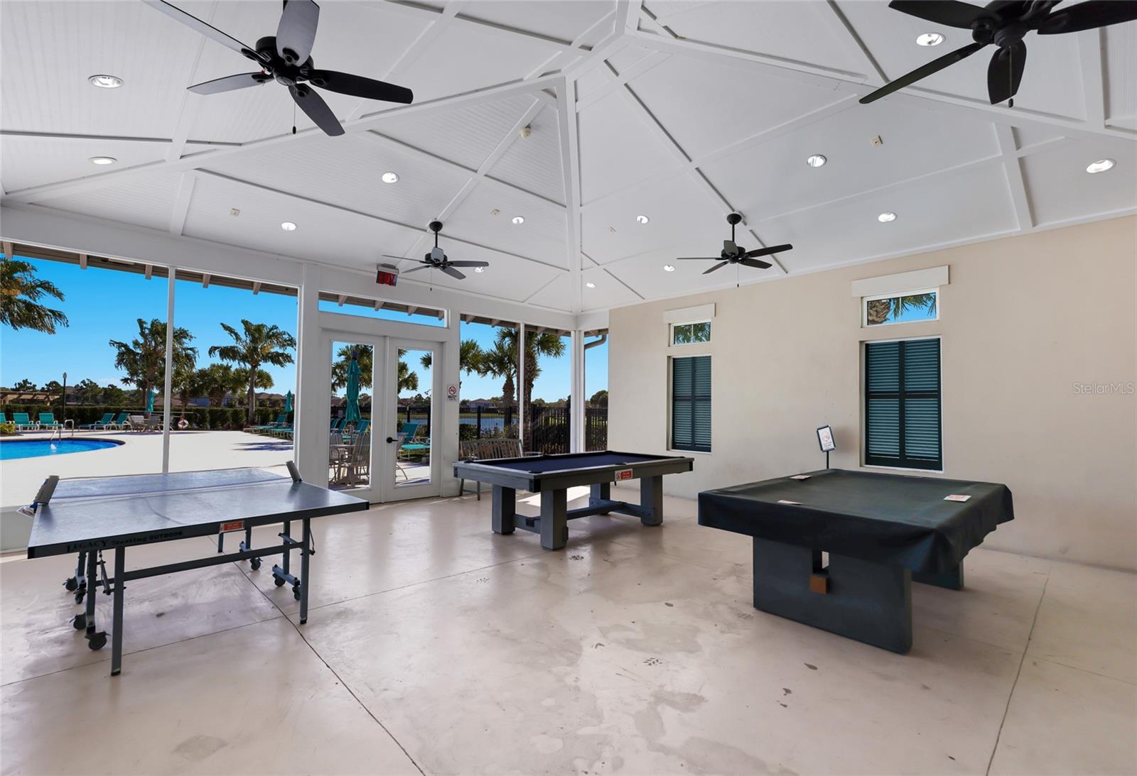 Image 74 of 90 For 11435 Leland Groves Drive