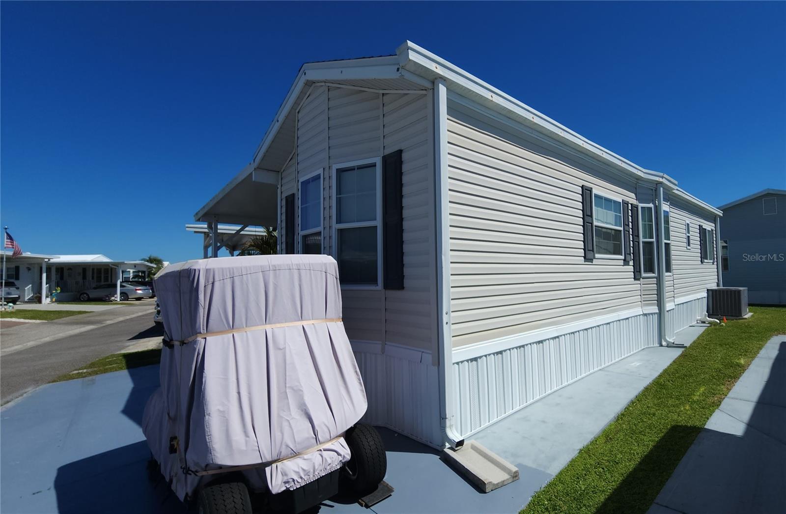 Image 23 of 42 For 3333 26th Avenue E 1171