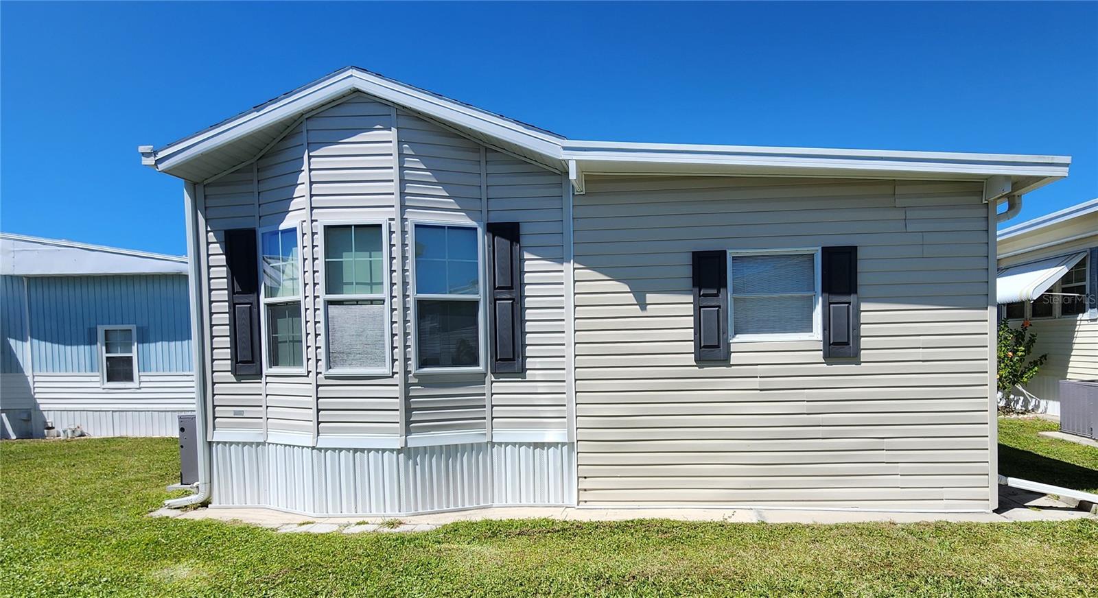 Image 24 of 42 For 3333 26th Avenue E 1171