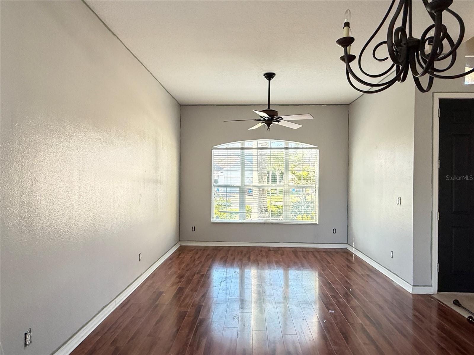 Image 3 of 14 For 3816 70th Avenue E