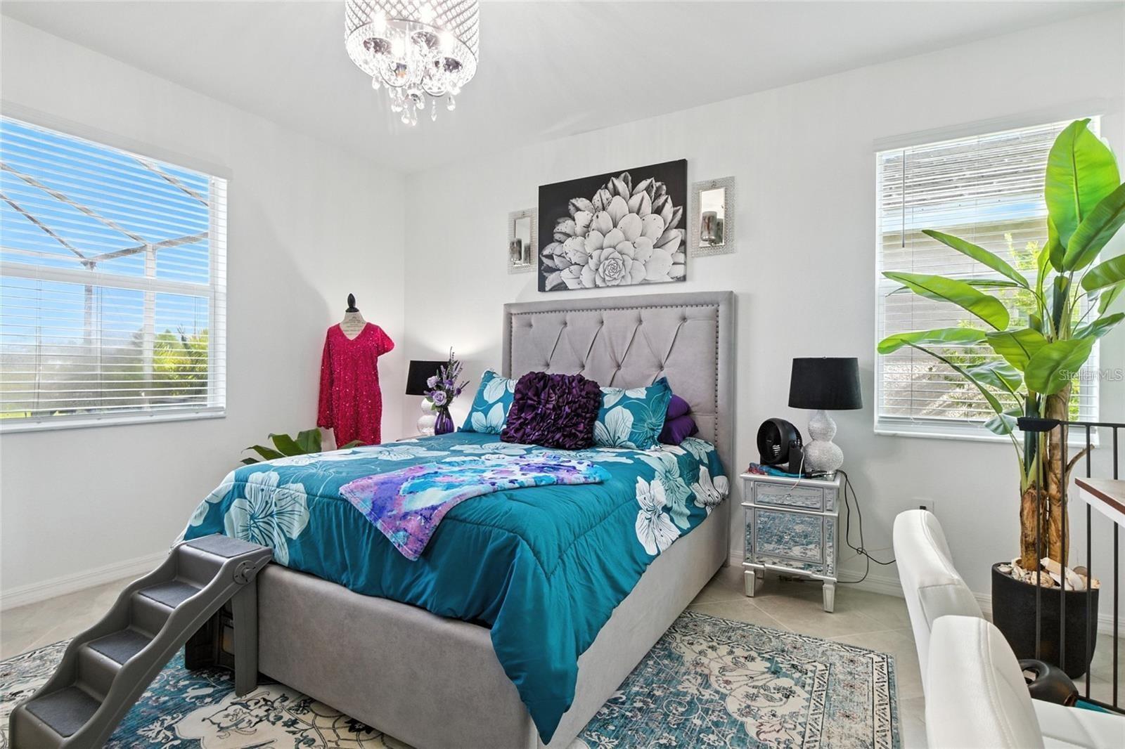 Image 18 of 41 For 19085 Cabernet Court