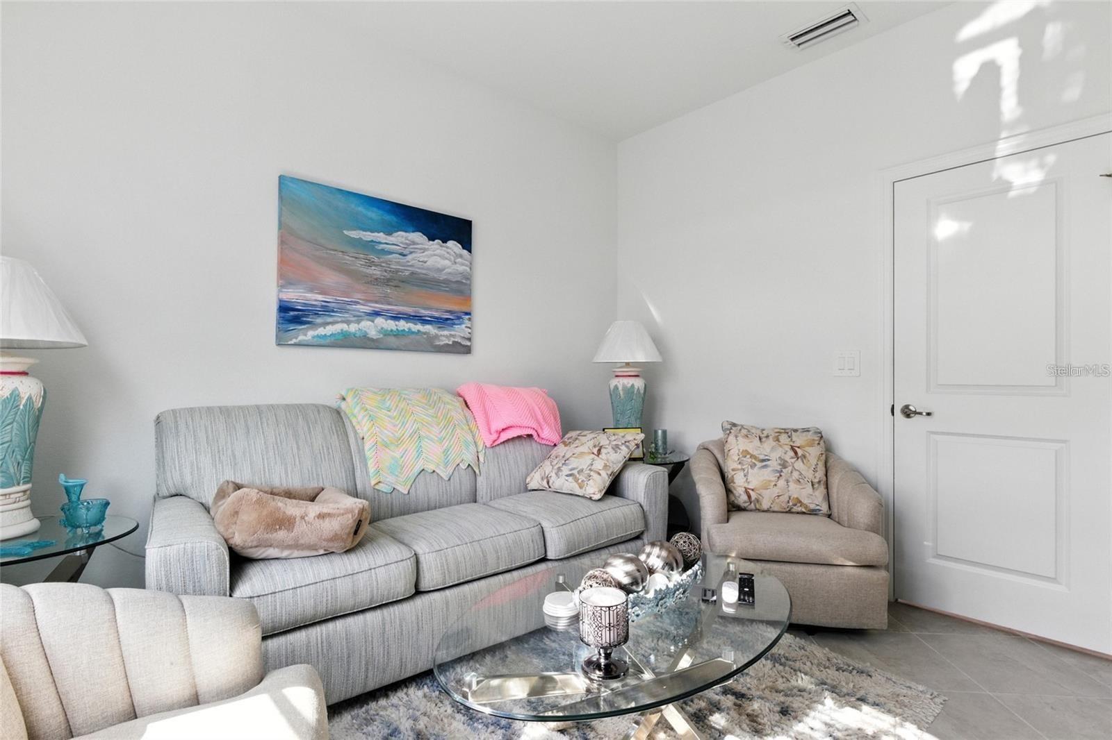 Image 34 of 41 For 19085 Cabernet Court