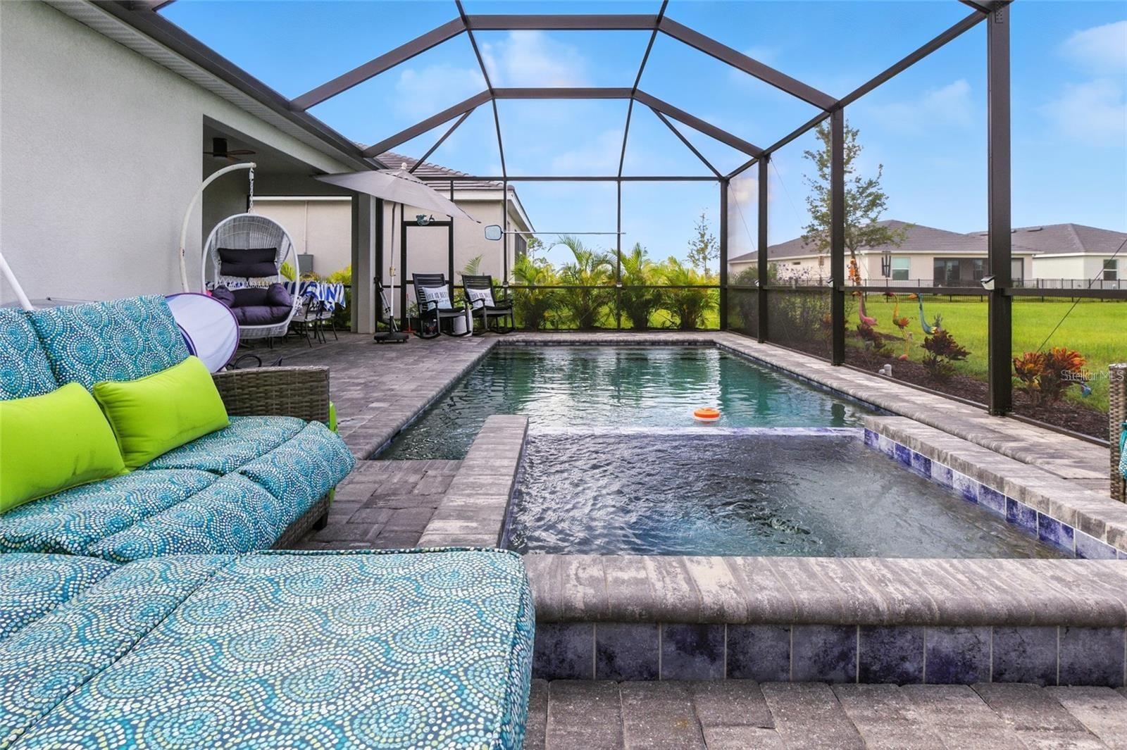 Image 37 of 41 For 19085 Cabernet Court