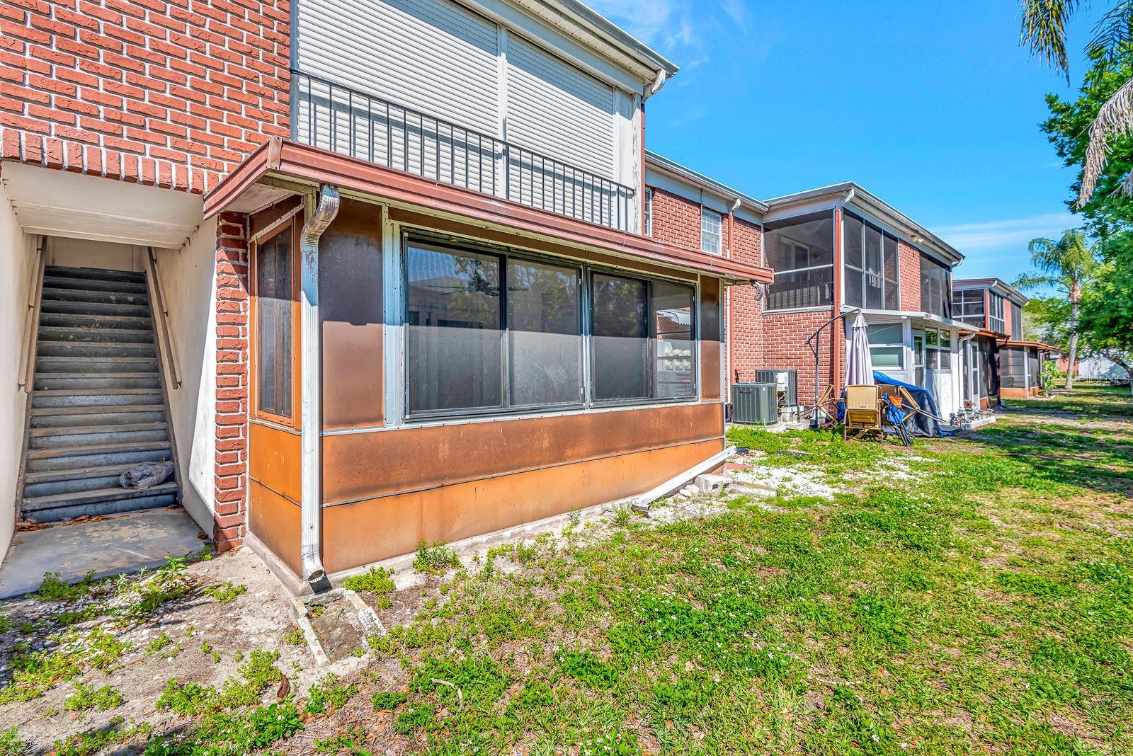 Image 26 of 43 For 1122 84th Terrace N A