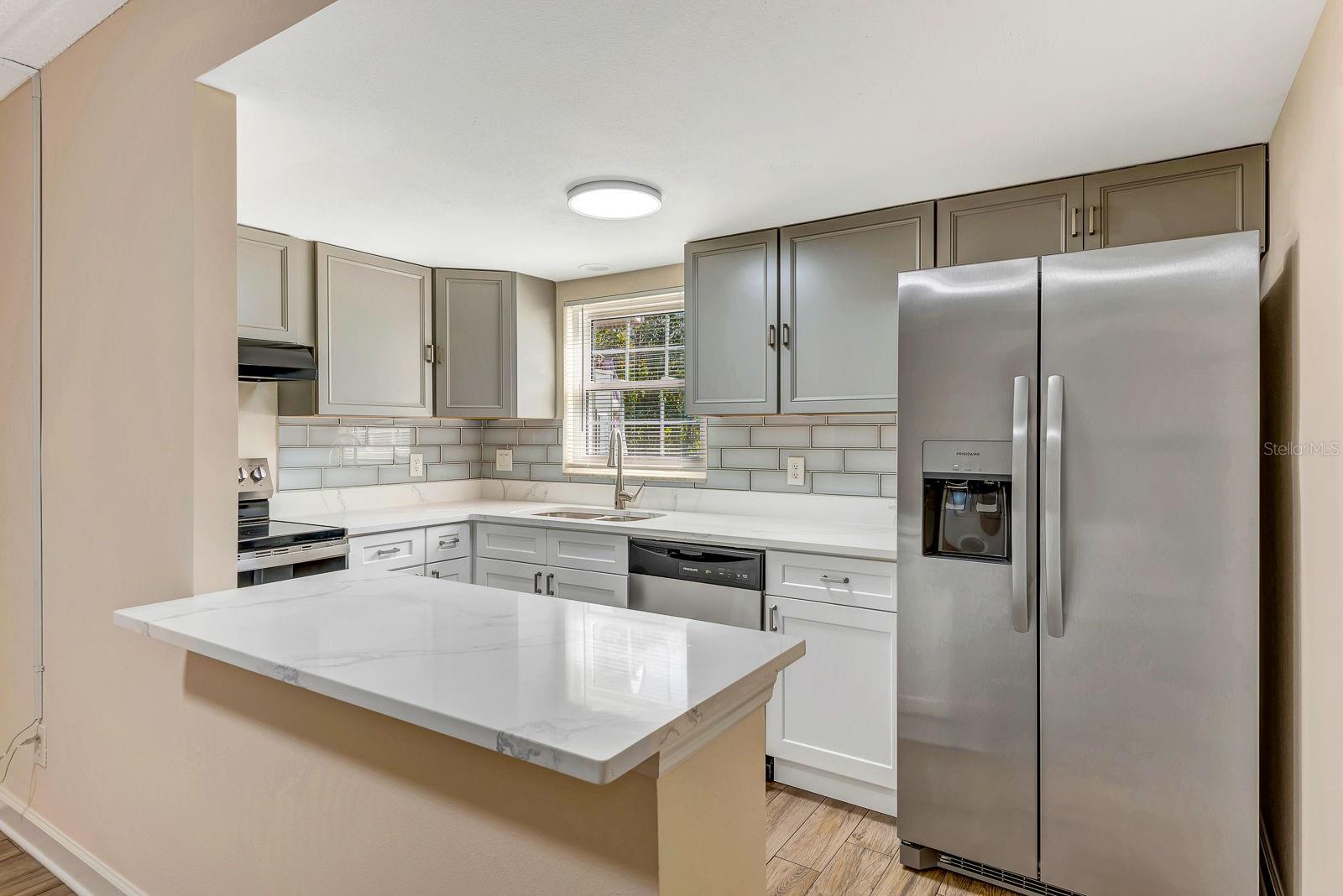 Image 6 of 43 For 1122 84th Terrace N A