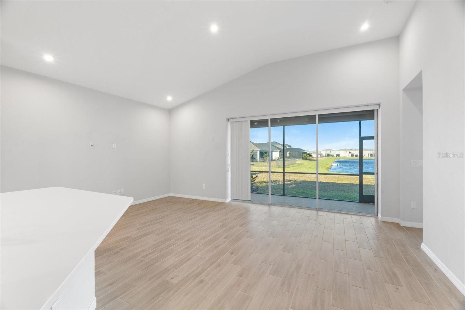 Image 20 of 57 For 6312 Laurelcrest Glen