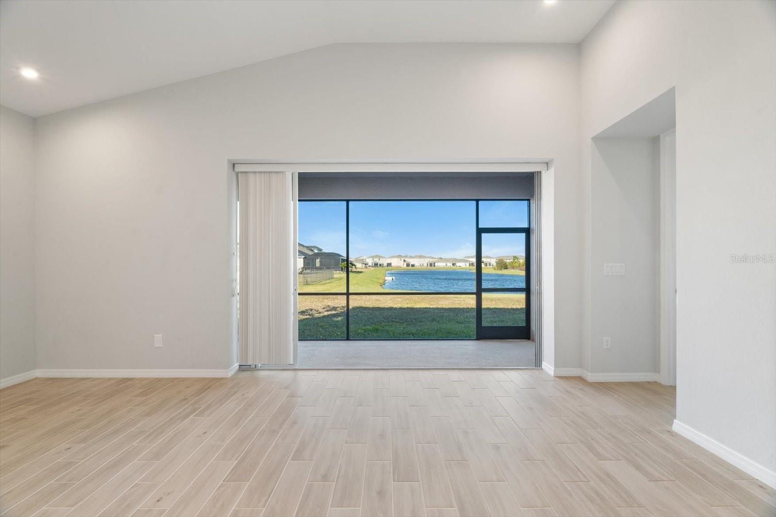 Image 21 of 57 For 6312 Laurelcrest Glen