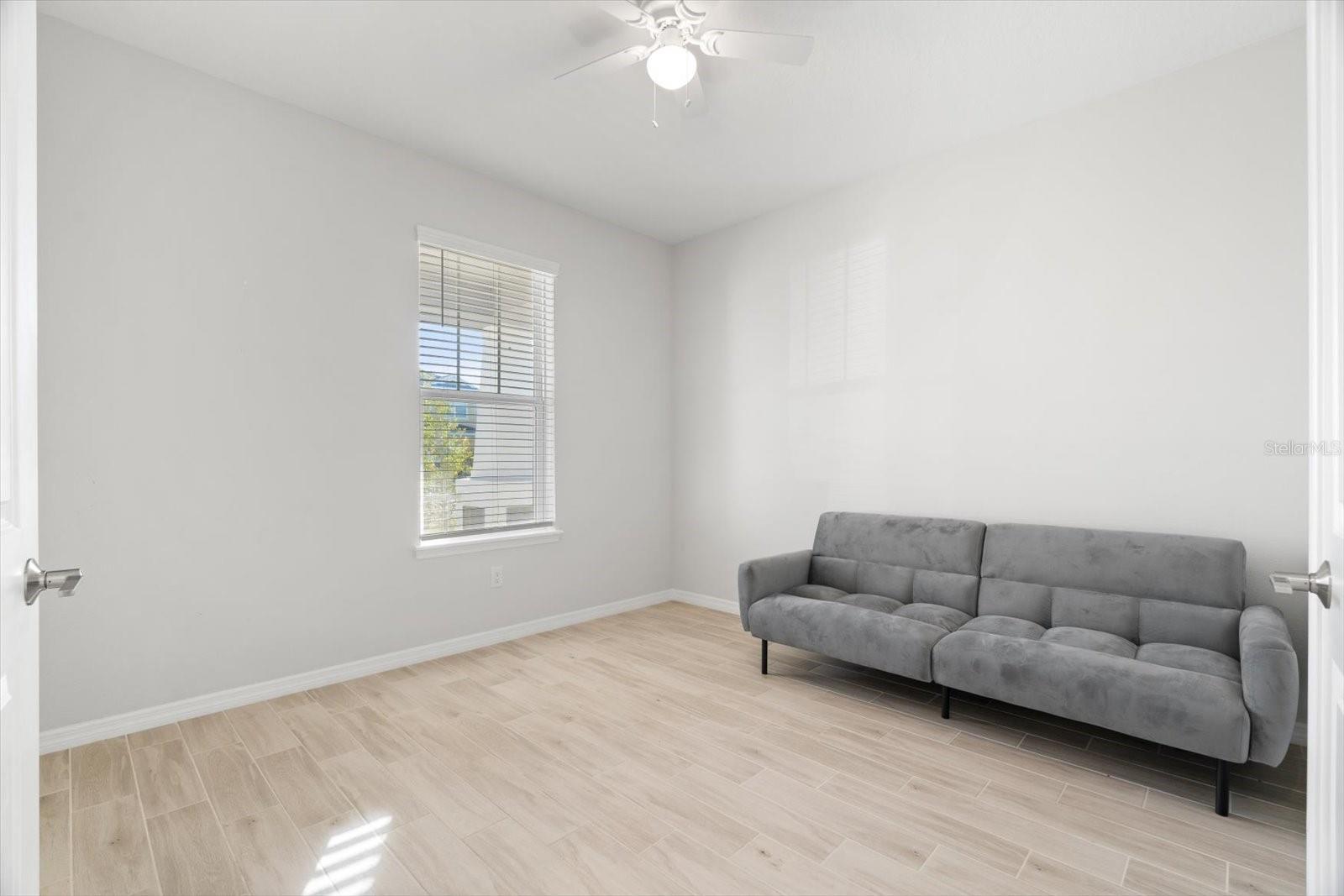 Image 6 of 57 For 6312 Laurelcrest Glen