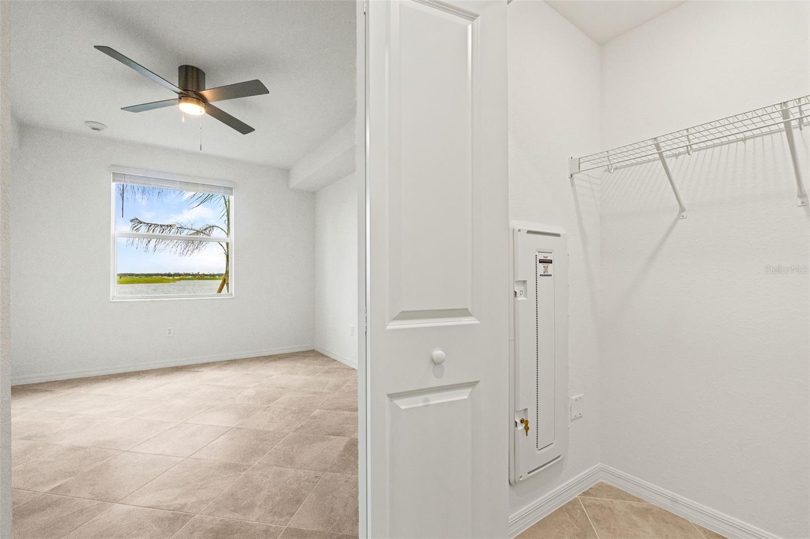 Image 19 of 37 For 19140 Scallop Loop 105