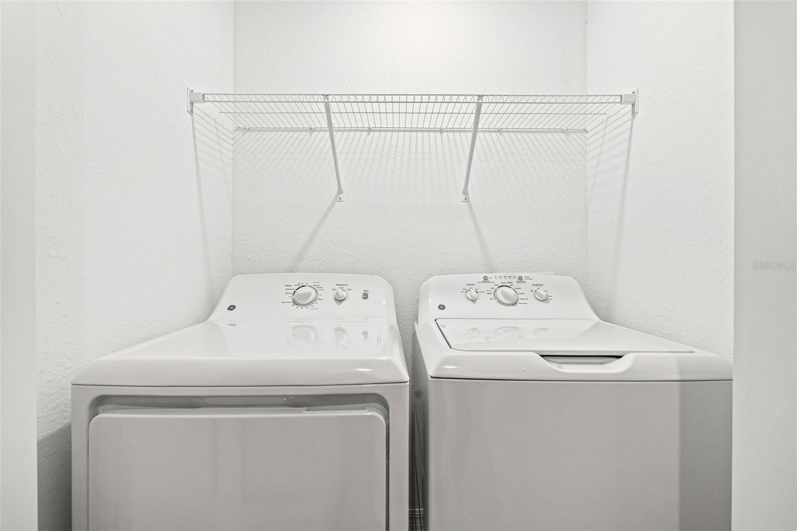 Image 24 of 37 For 19140 Scallop Loop 105