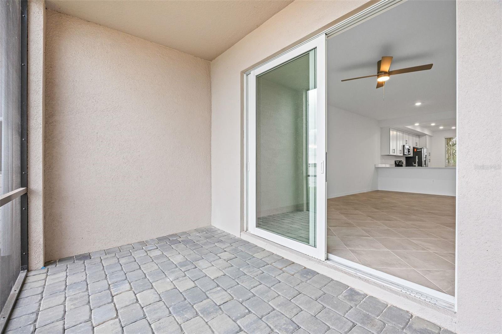 Image 25 of 37 For 19140 Scallop Loop 105