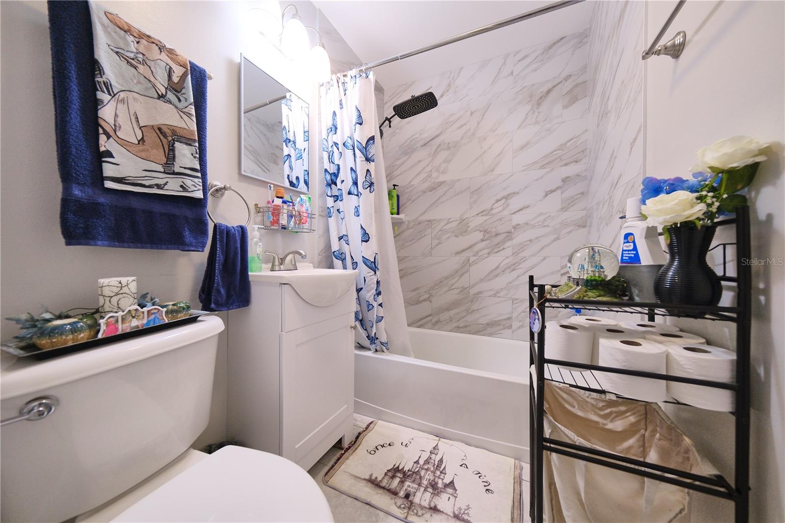 Image 17 of 23 For 6231 Coniston Terrace