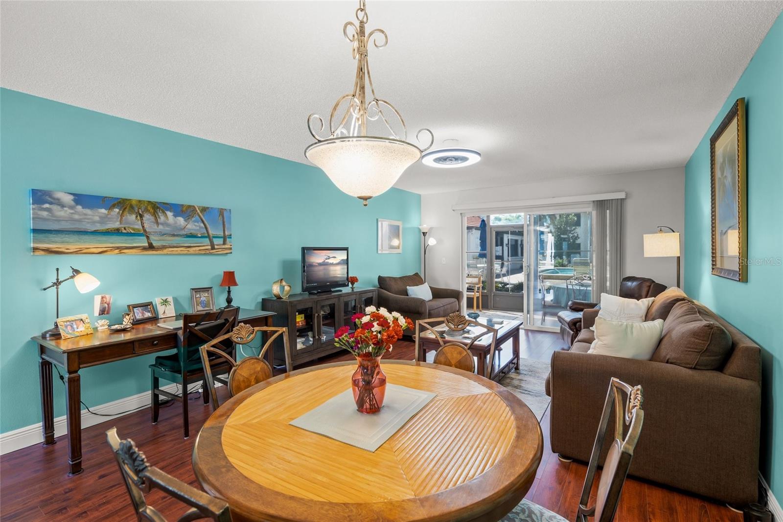 Image 12 of 40 For 1630 Stickney Point Road 101