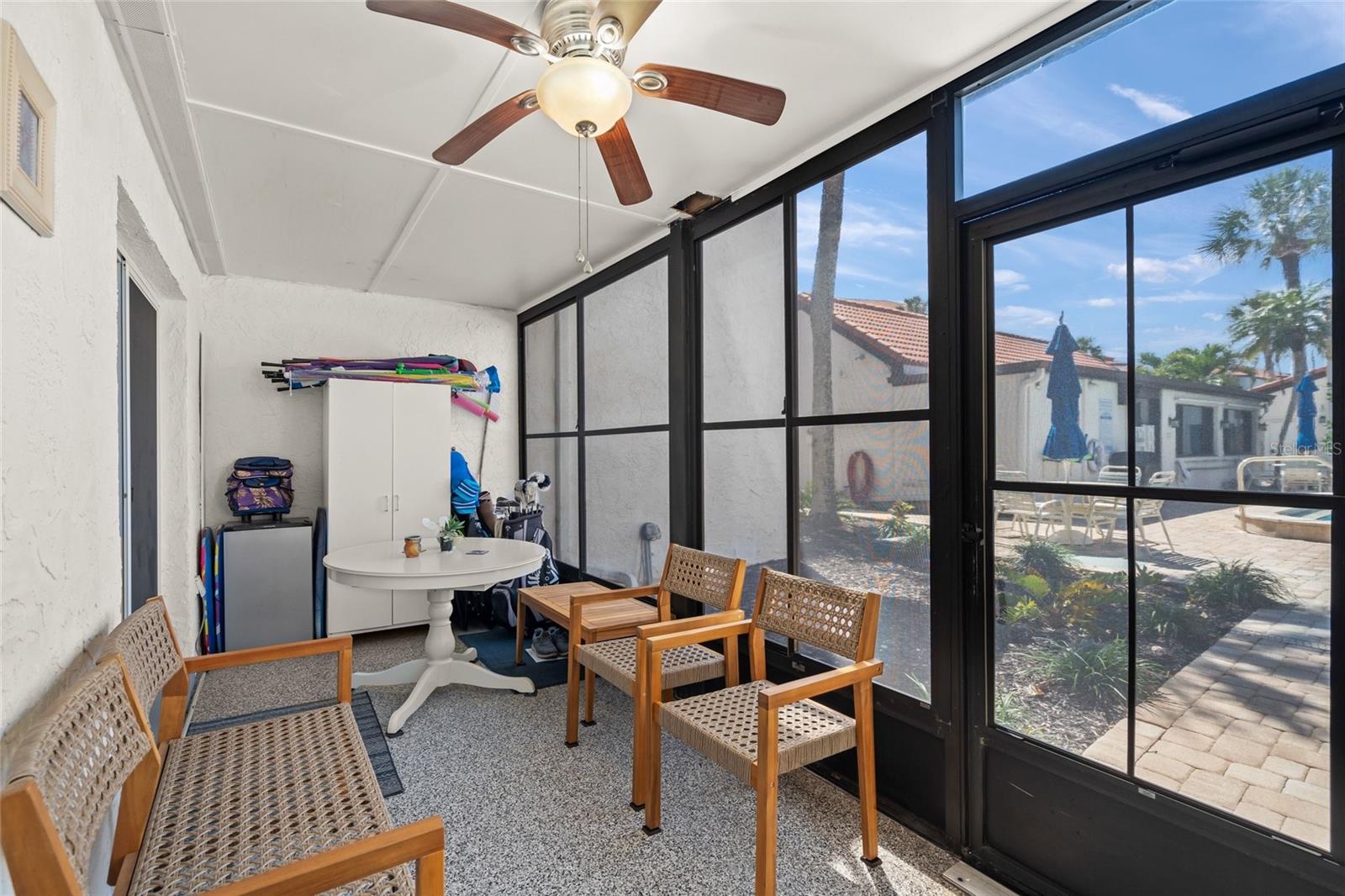 Image 24 of 40 For 1630 Stickney Point Road 101