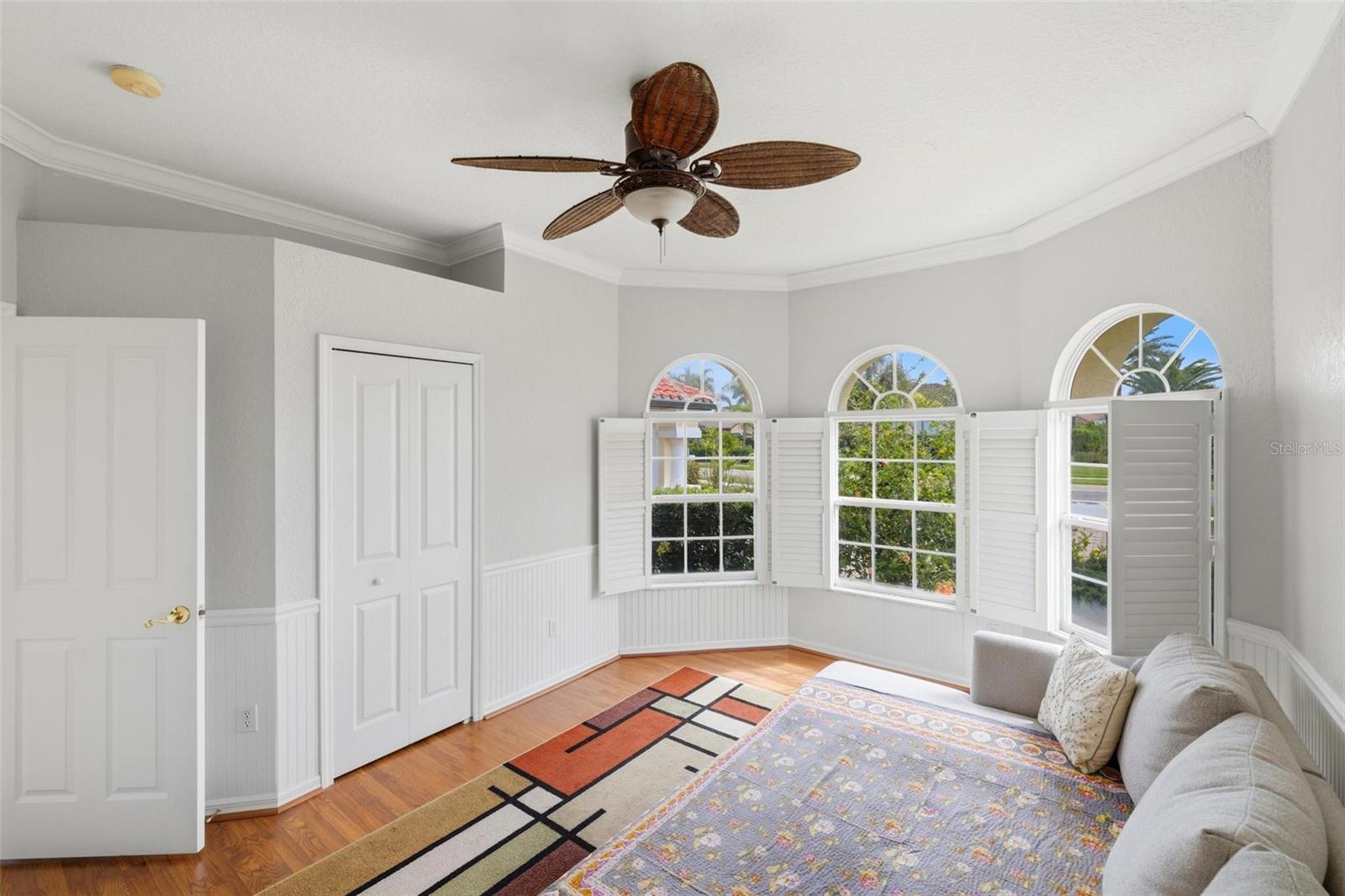 Image 24 of 51 For 2499 Silver Palm Road