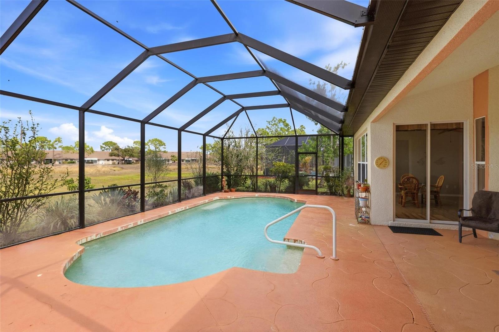 Image 27 of 51 For 2499 Silver Palm Road