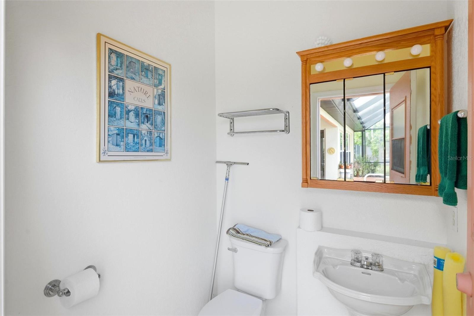 Image 32 of 51 For 2499 Silver Palm Road