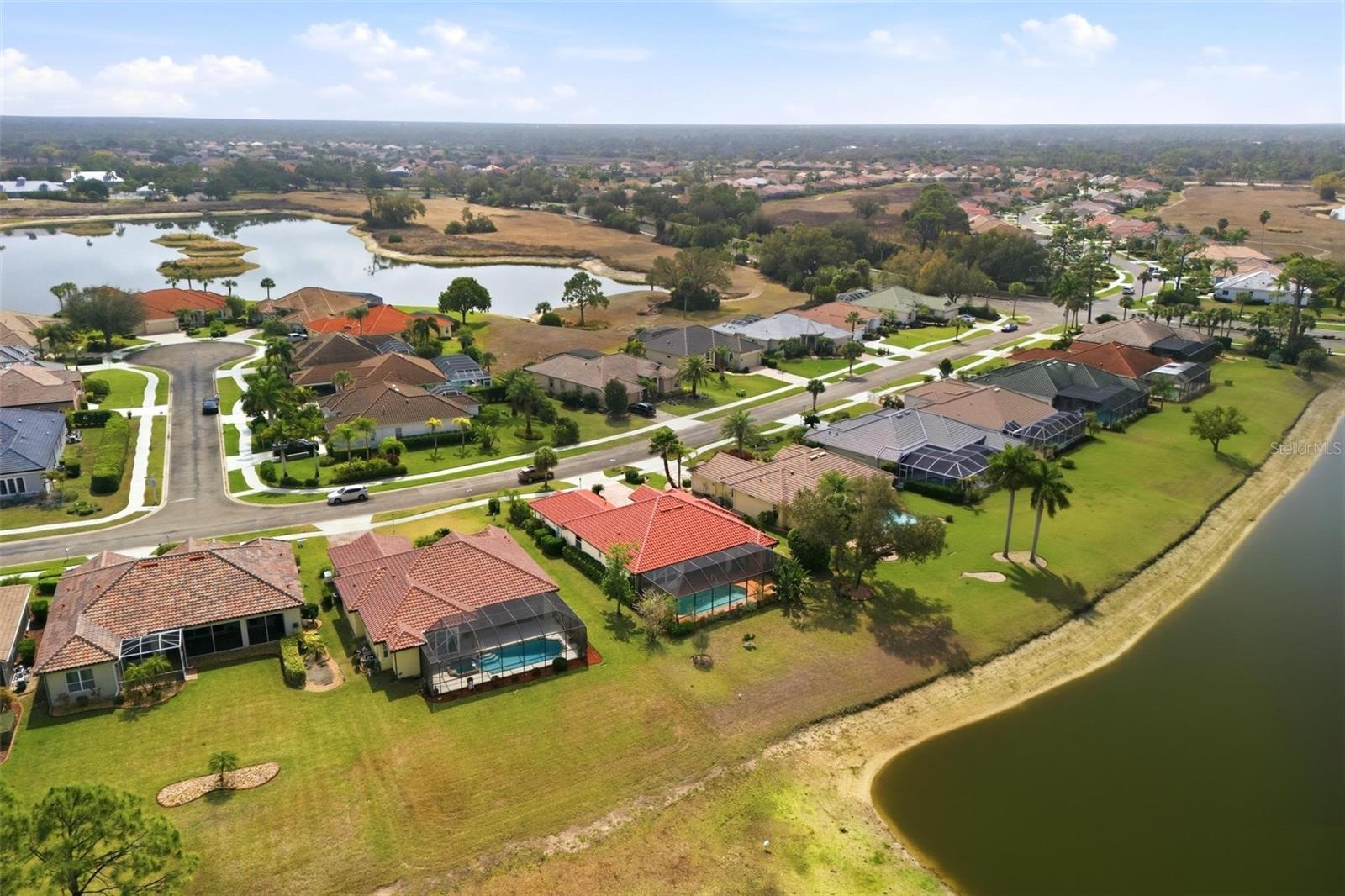 Image 43 of 51 For 2499 Silver Palm Road