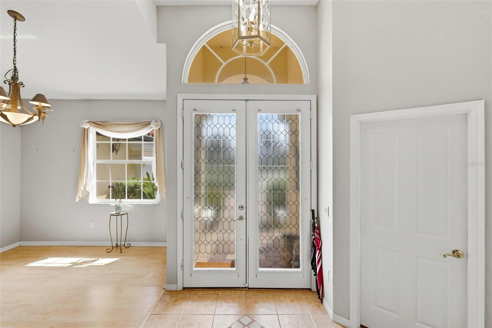 Image 5 of 51 For 2499 Silver Palm Road