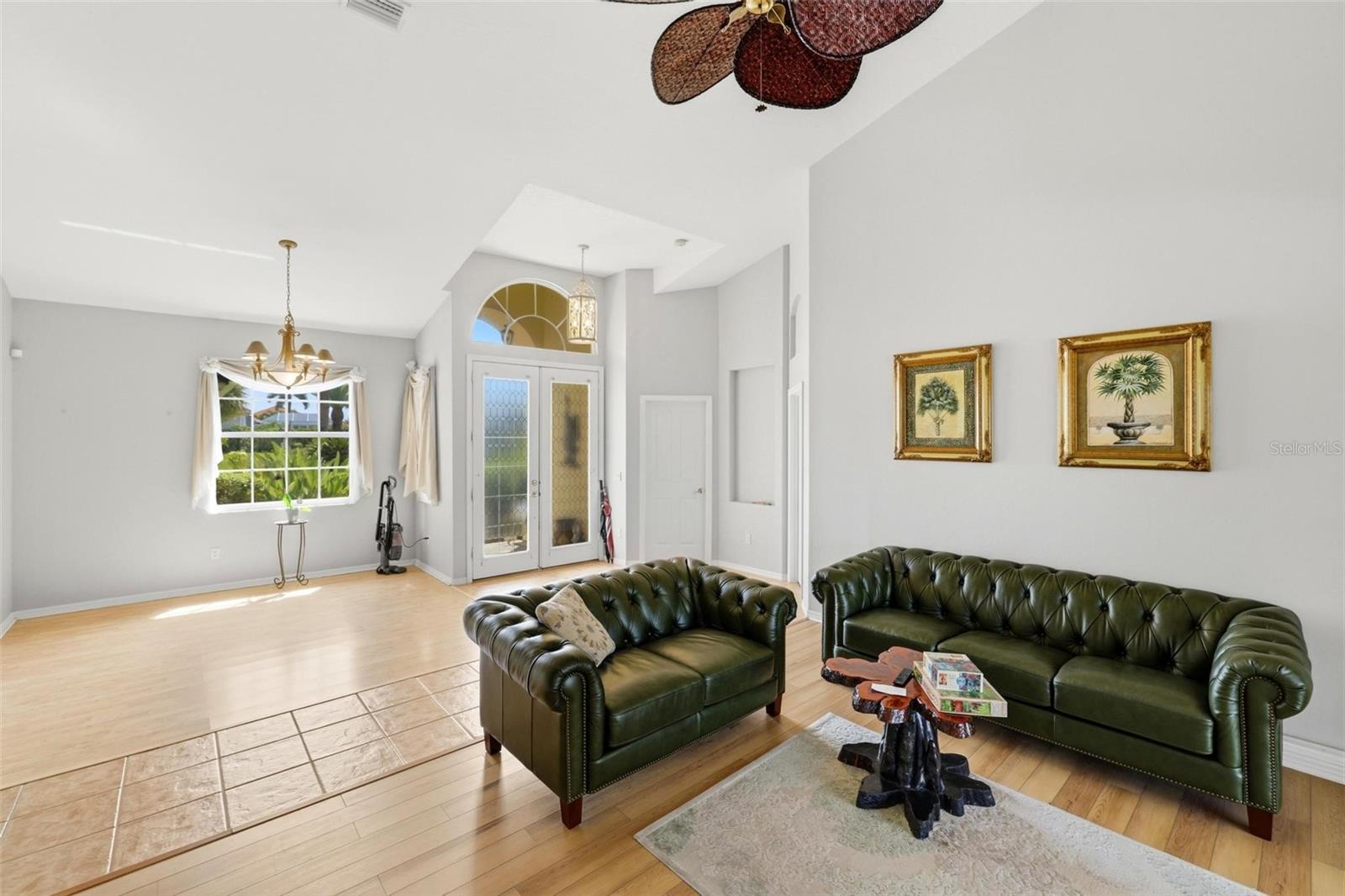 Image 6 of 51 For 2499 Silver Palm Road