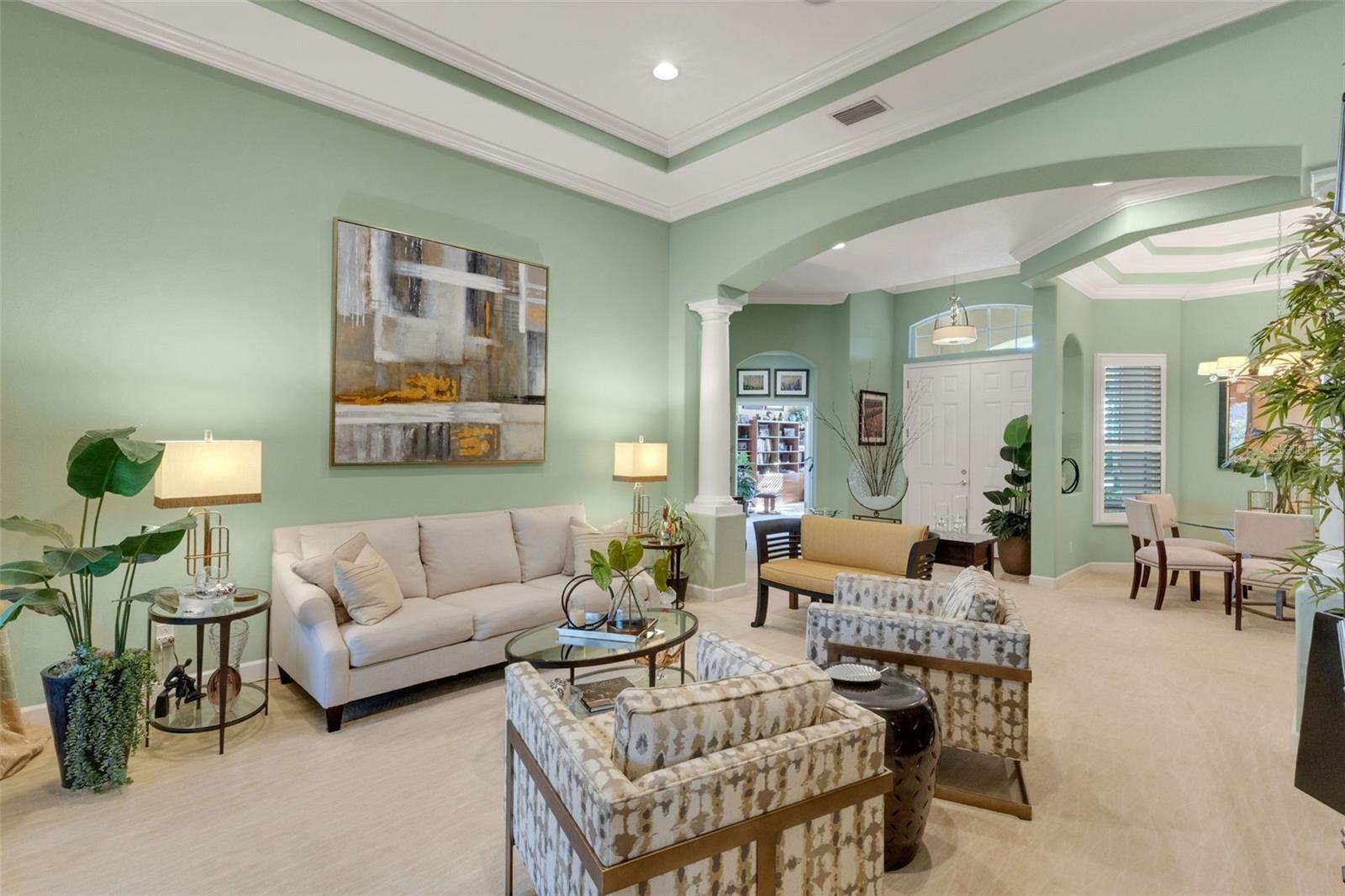 Image 15 of 66 For 101 Medici Court