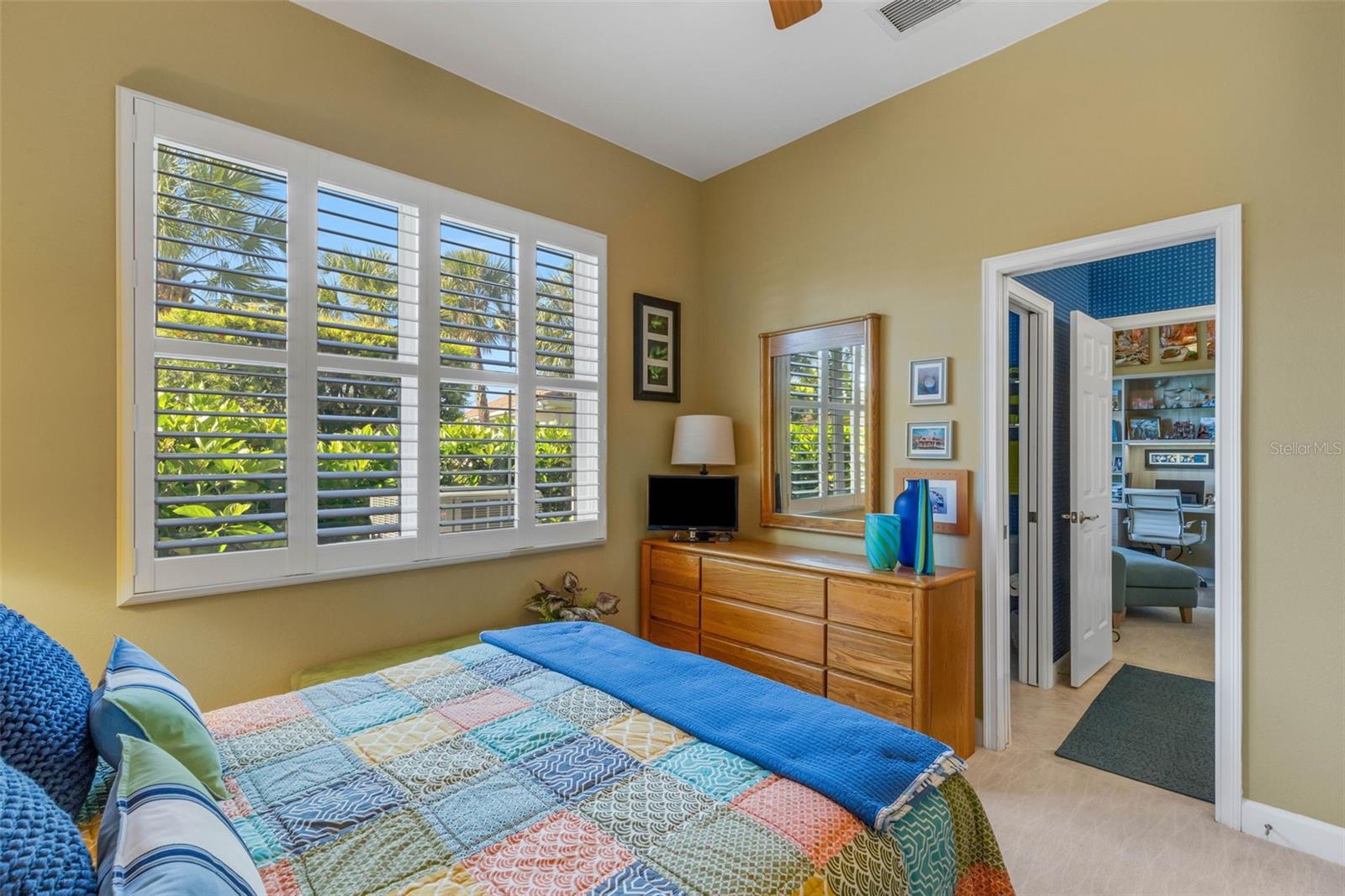 Image 48 of 66 For 101 Medici Court