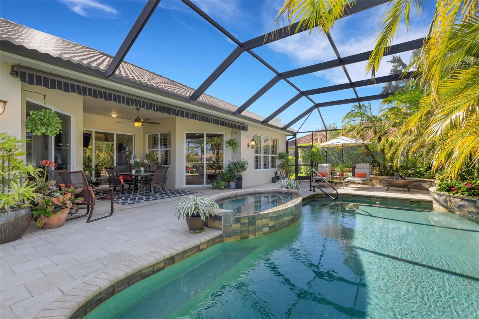 Image 54 of 66 For 101 Medici Court