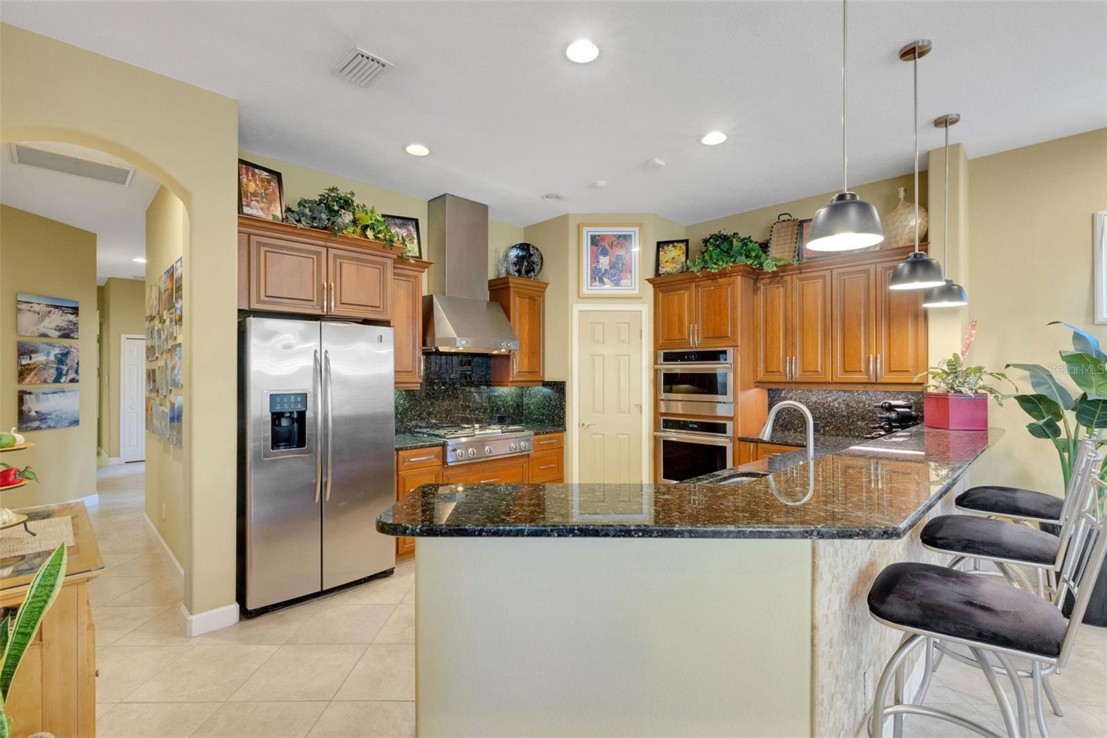 Image 9 of 66 For 101 Medici Court