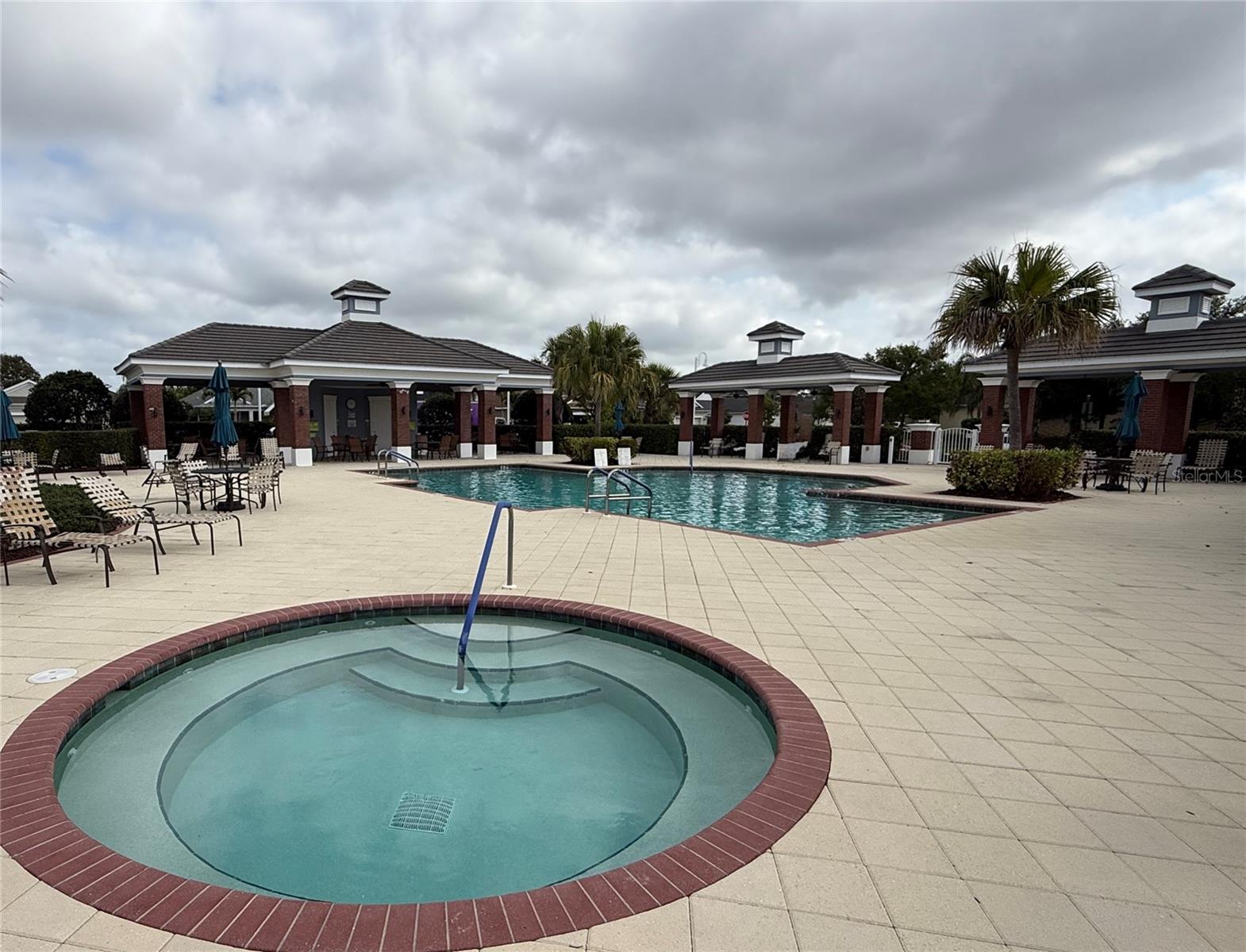 Image 25 of 32 For 1735 Lake Verona Circle