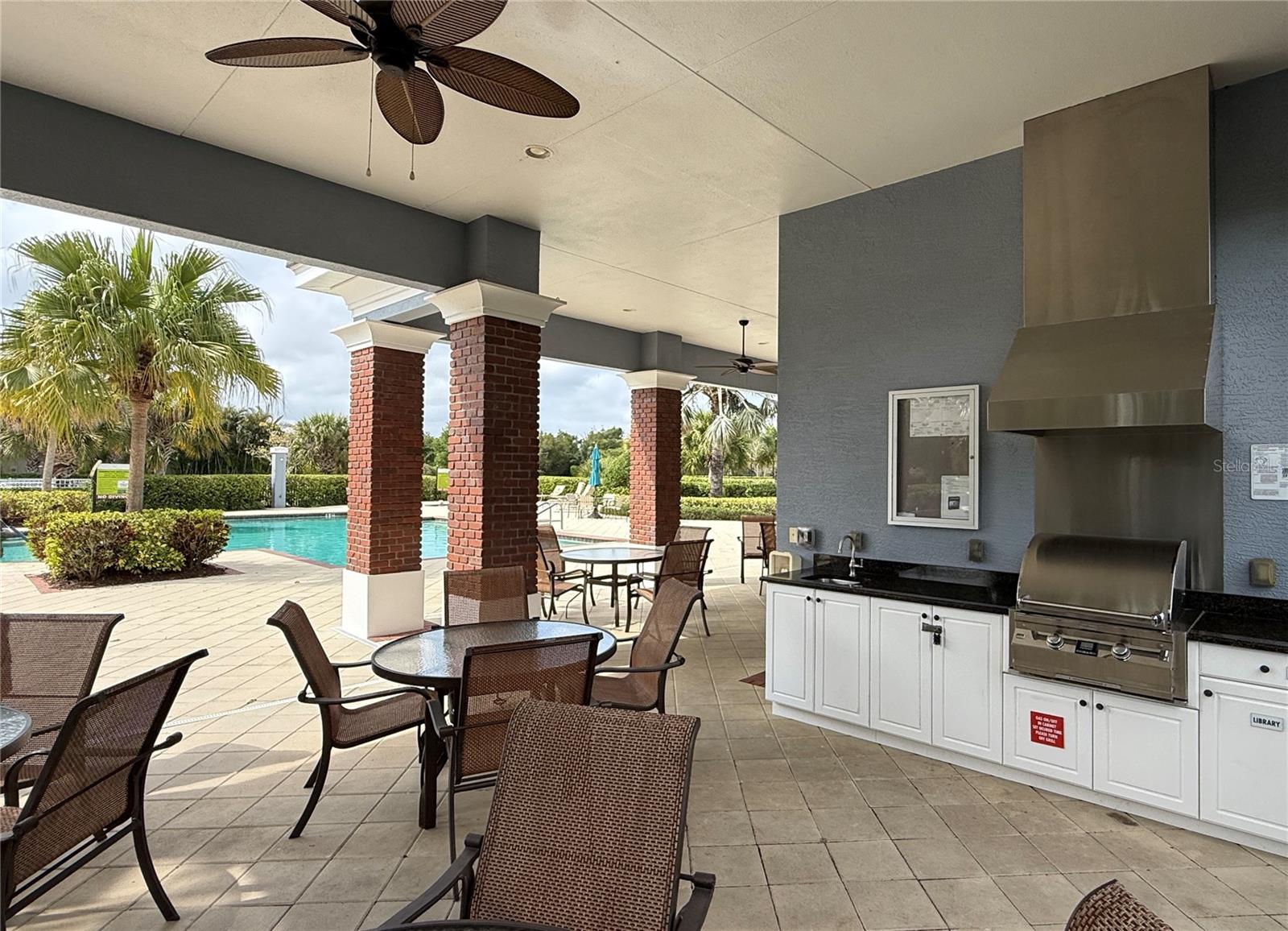 Image 27 of 32 For 1735 Lake Verona Circle