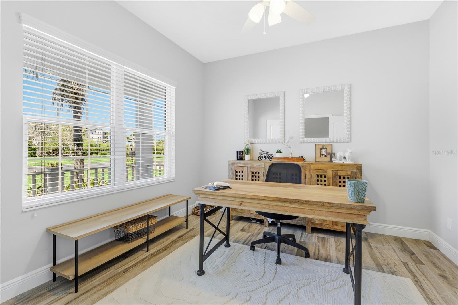 Image 7 of 32 For 1735 Lake Verona Circle