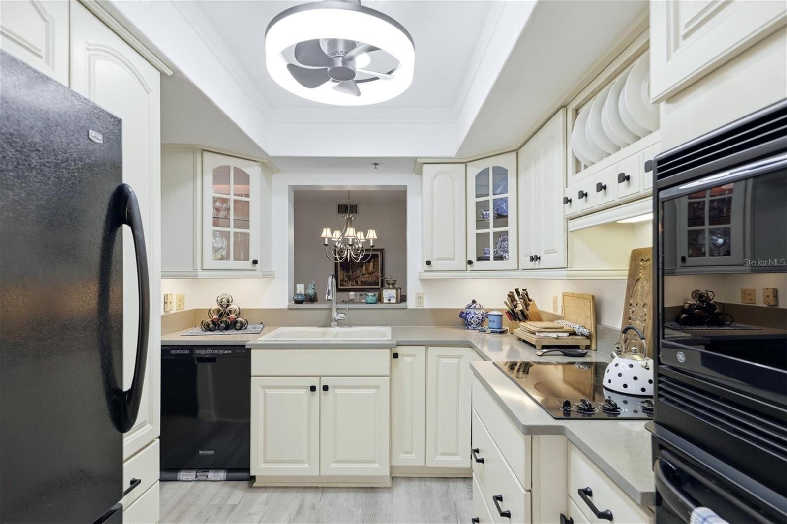 Image 29 of 55 For 7301 29th Avenue Drive W 204