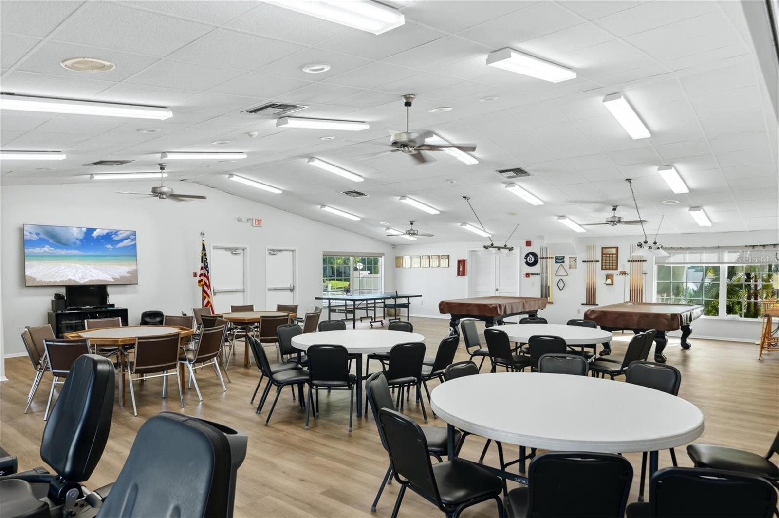 Image 43 of 55 For 7301 29th Avenue Drive W 204