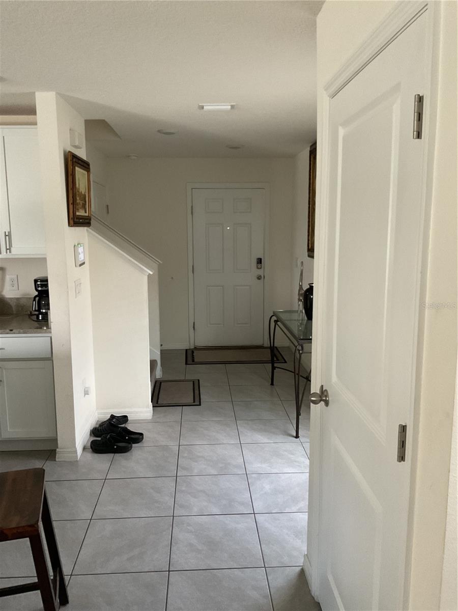 Image 5 of 7 For 5520 Flagstone Trail