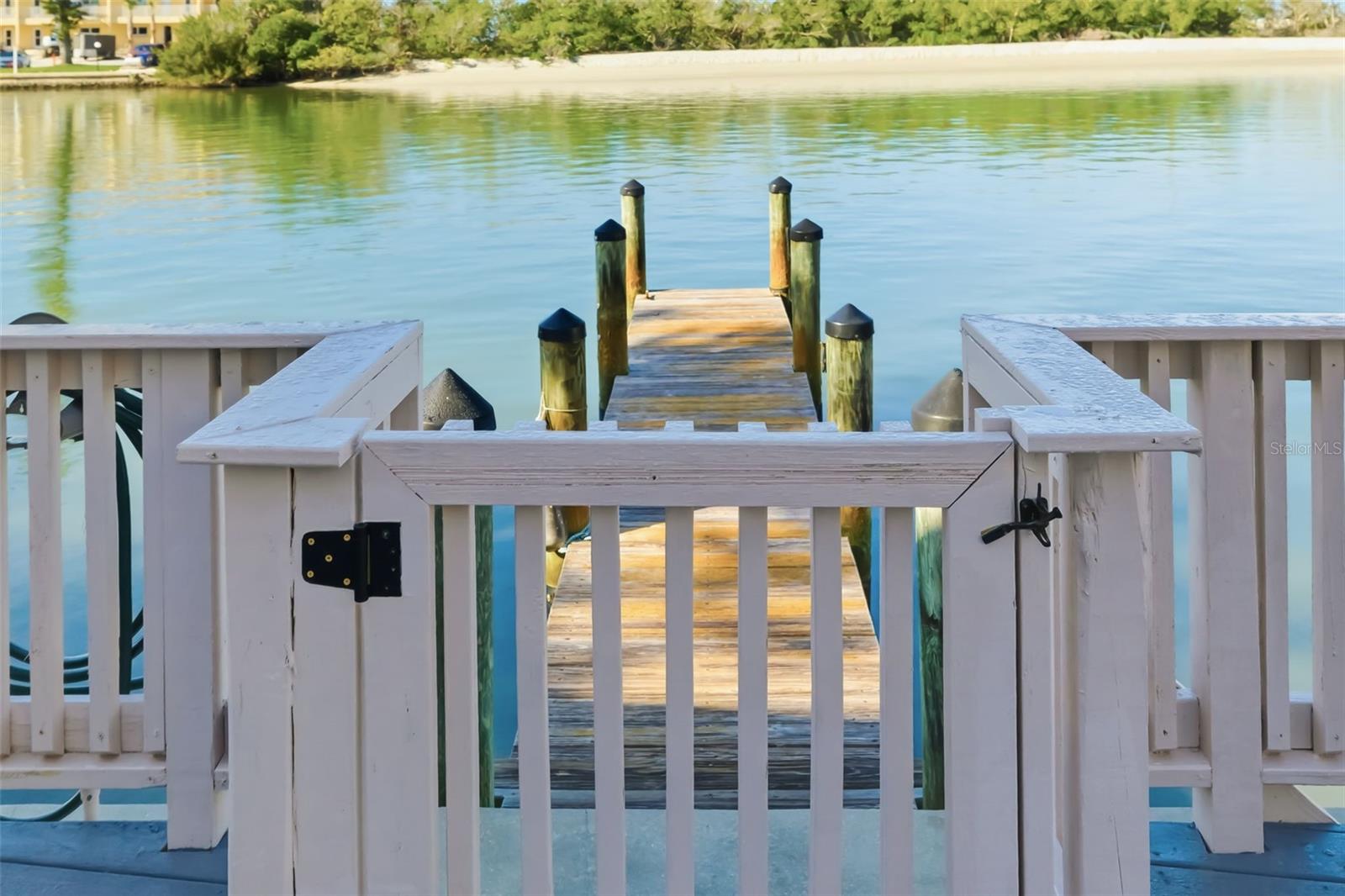 Image 32 of 100 For 9022 Midnight Pass Road